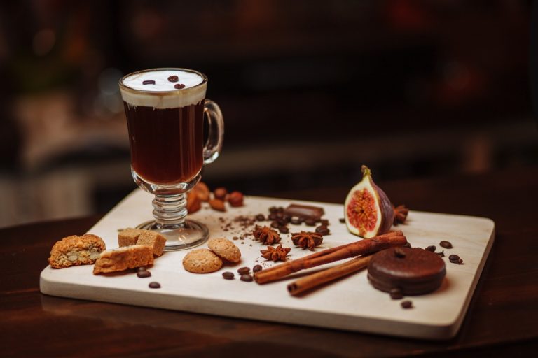 Rezept für einen klassischen Irish Coffee