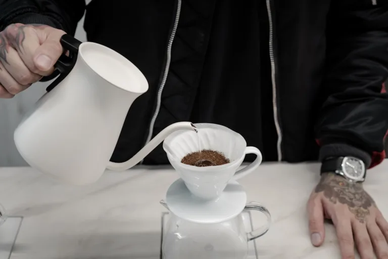 Kaffeezubereitung zuhause für Einsteiger mit Filter und Kanne