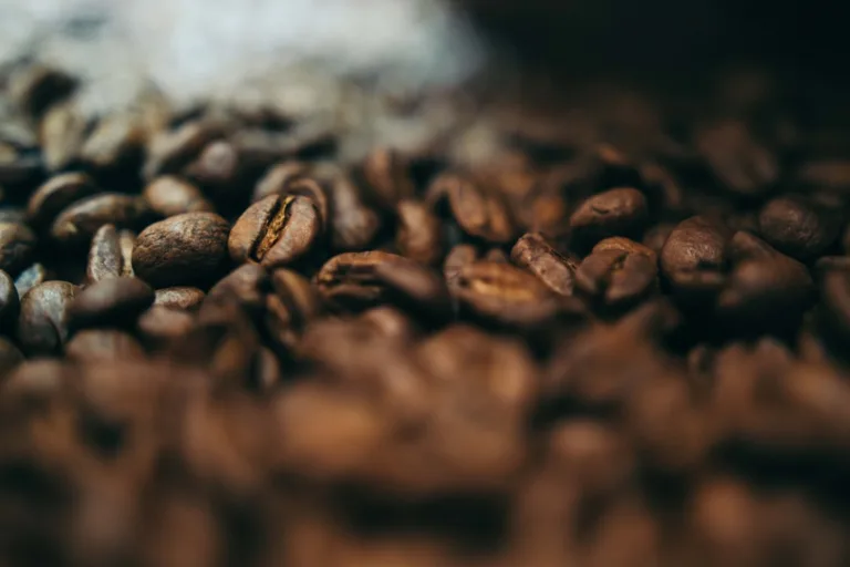 Kaffeemühlen im Vergleich: Welche Technik passt zu deinem Kaffee? 3 Kaffee und Mahltechnik für den Kaffeemühlen-Vergleich