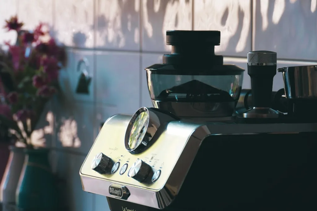 Kaffeemaschine für die richtige Einstellung von Kaffeevollautomaten